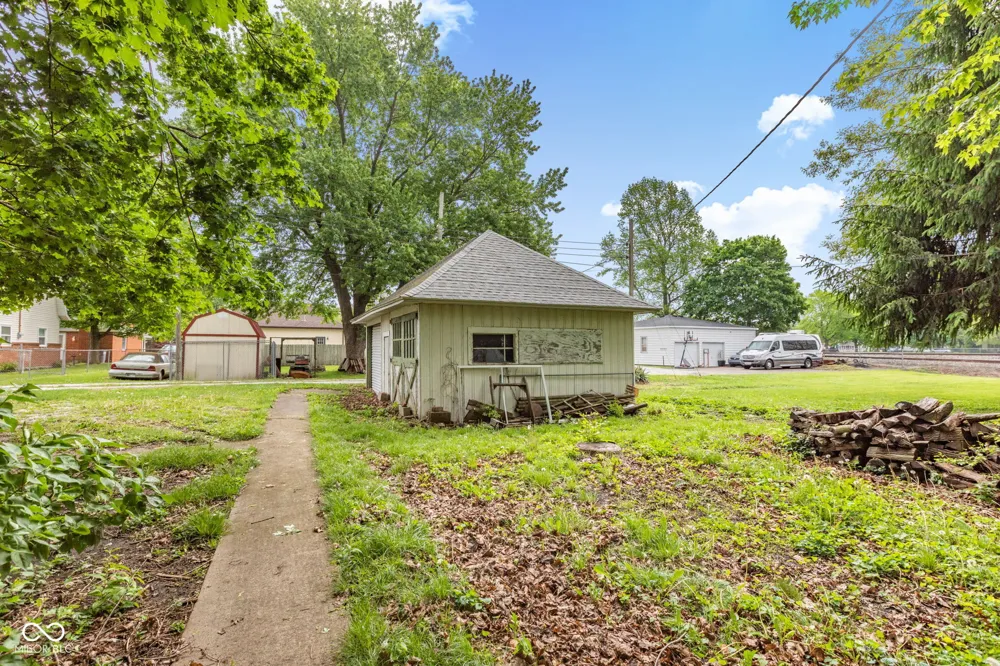 611 Main Street Tipton, IN 46072