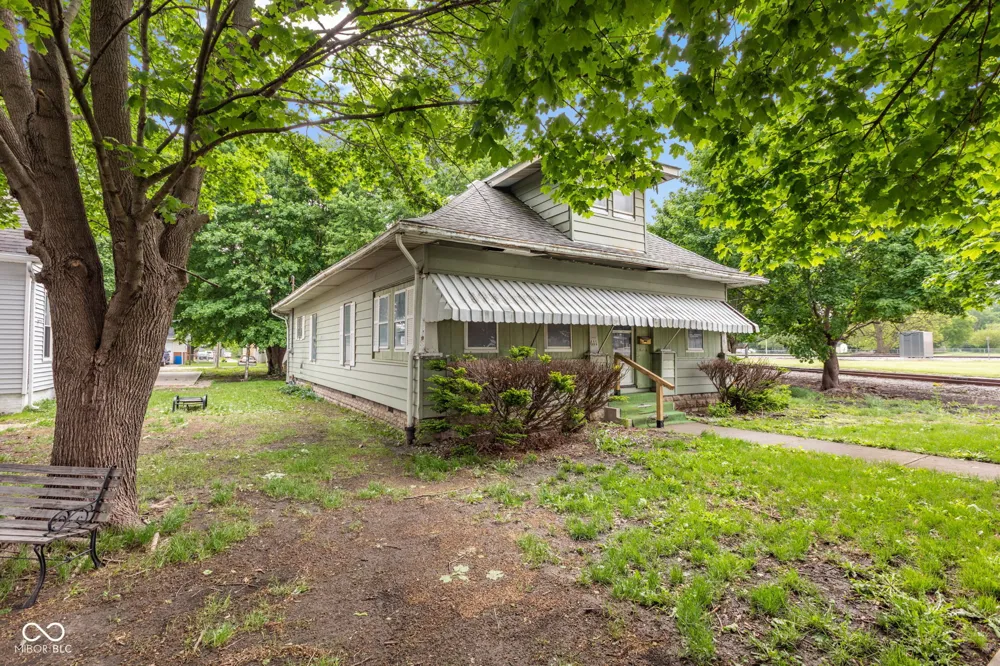 611 Main Street Tipton, IN 46072