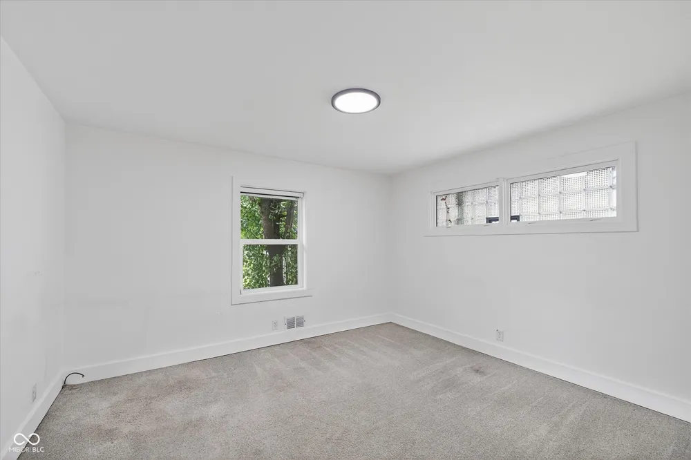 248 S 5th Avenue Beech Grove, IN 46107