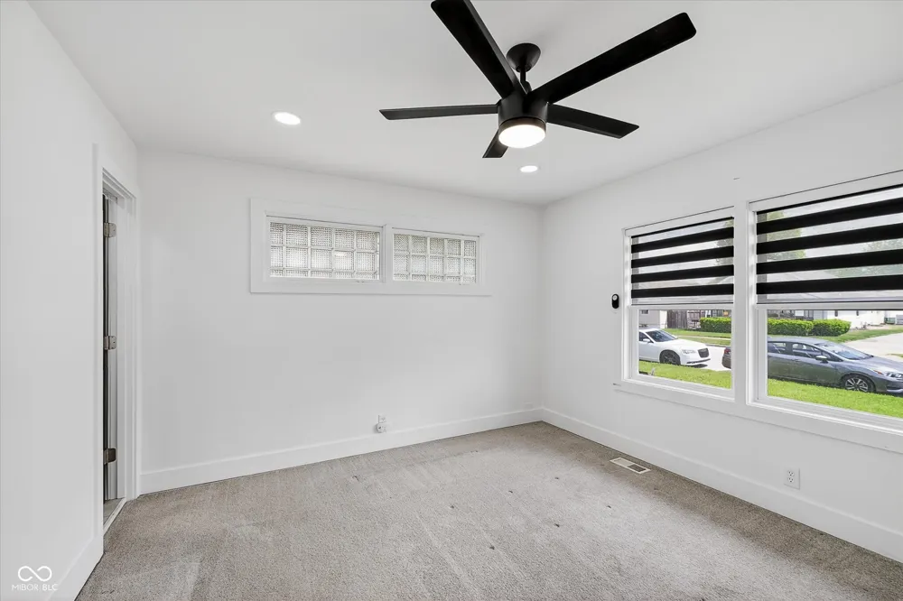 248 S 5th Avenue Beech Grove, IN 46107