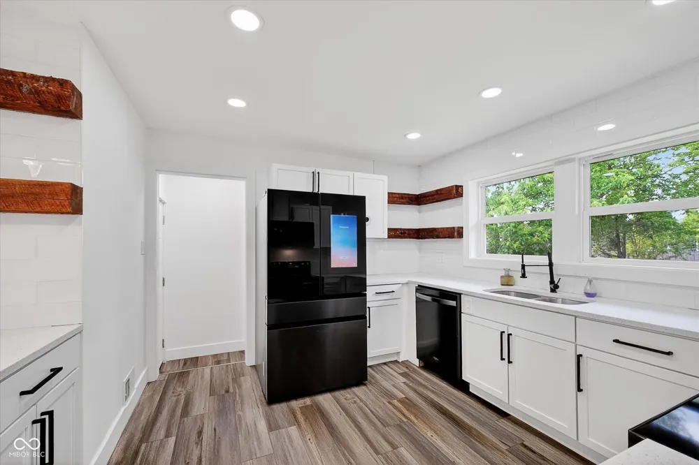 248 S 5th Avenue Beech Grove, IN 46107