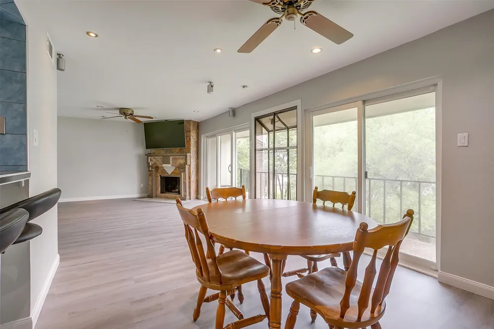 390 Driftwood Court #3B Azle, TX 76020