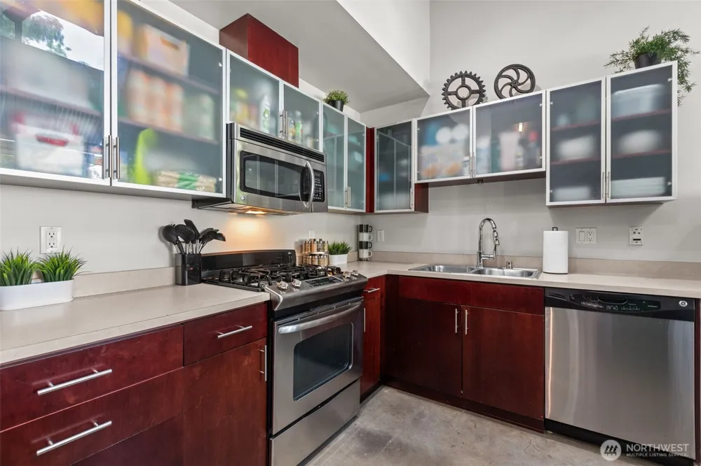 15100 6th Avenue SW #229 Burien, WA 98166