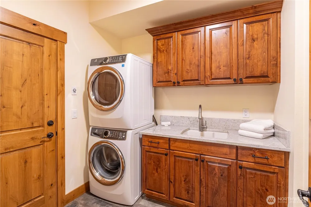 3690 Suncadia Trail Cle Elum, WA 98922