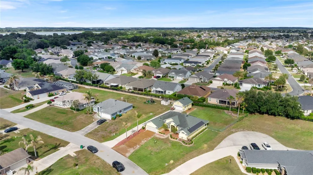 5433 COUNTY ROAD 125 Wildwood, FL 34785