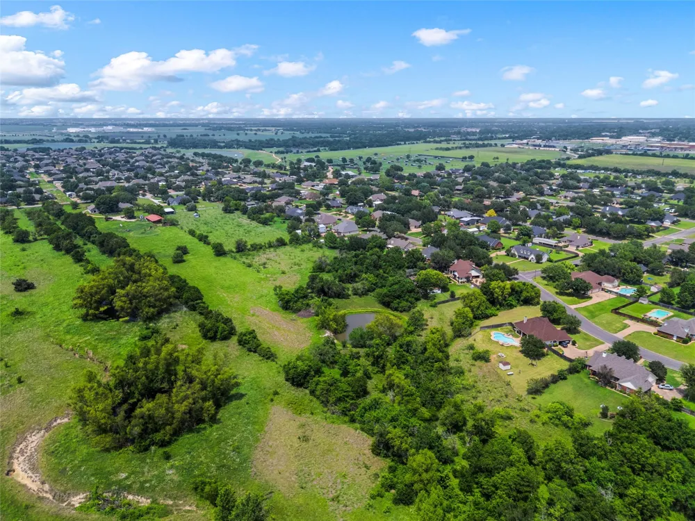 1692 W Tate Street Robinson, TX 76706