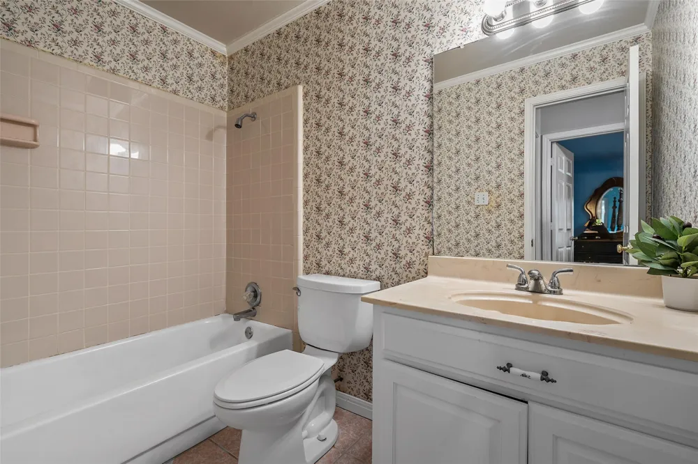 1692 W Tate Street Robinson, TX 76706