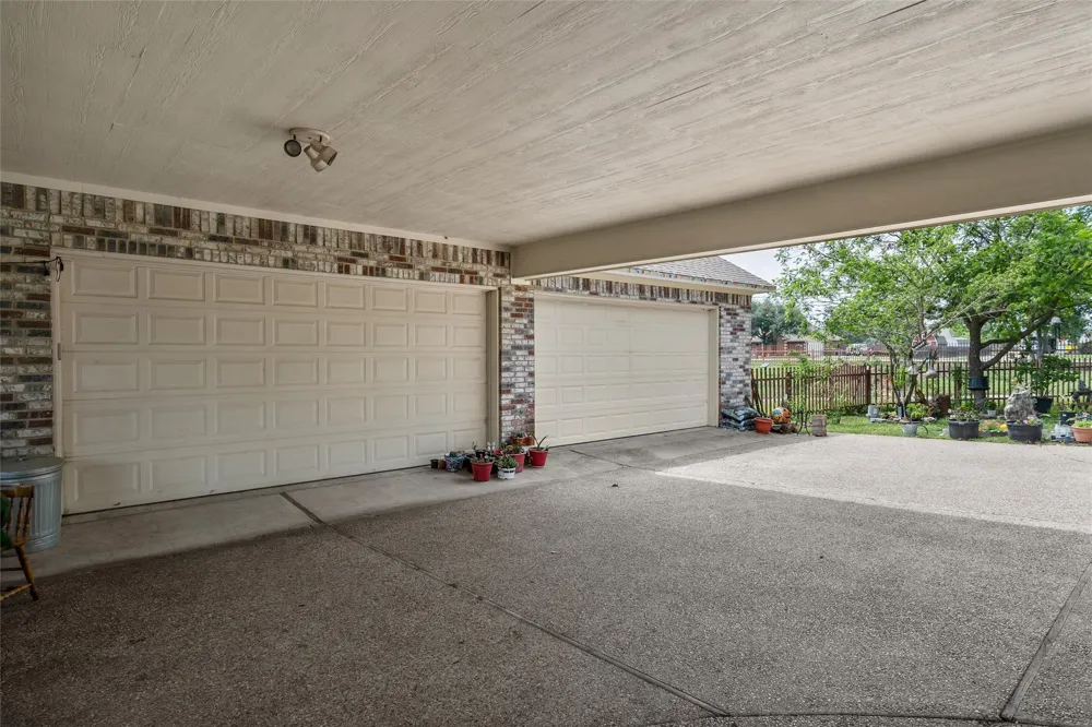 1692 W Tate Street Robinson, TX 76706