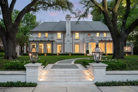 4259 Bordeaux Avenue
