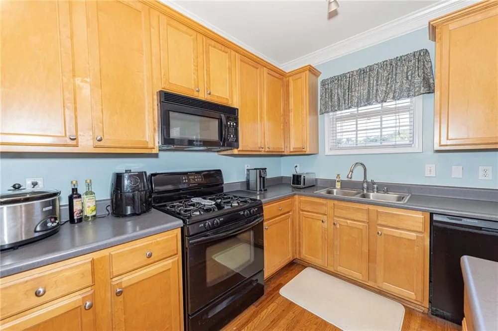1641 Perserverence Hill Circle NW #11 Kennesaw, GA 30152