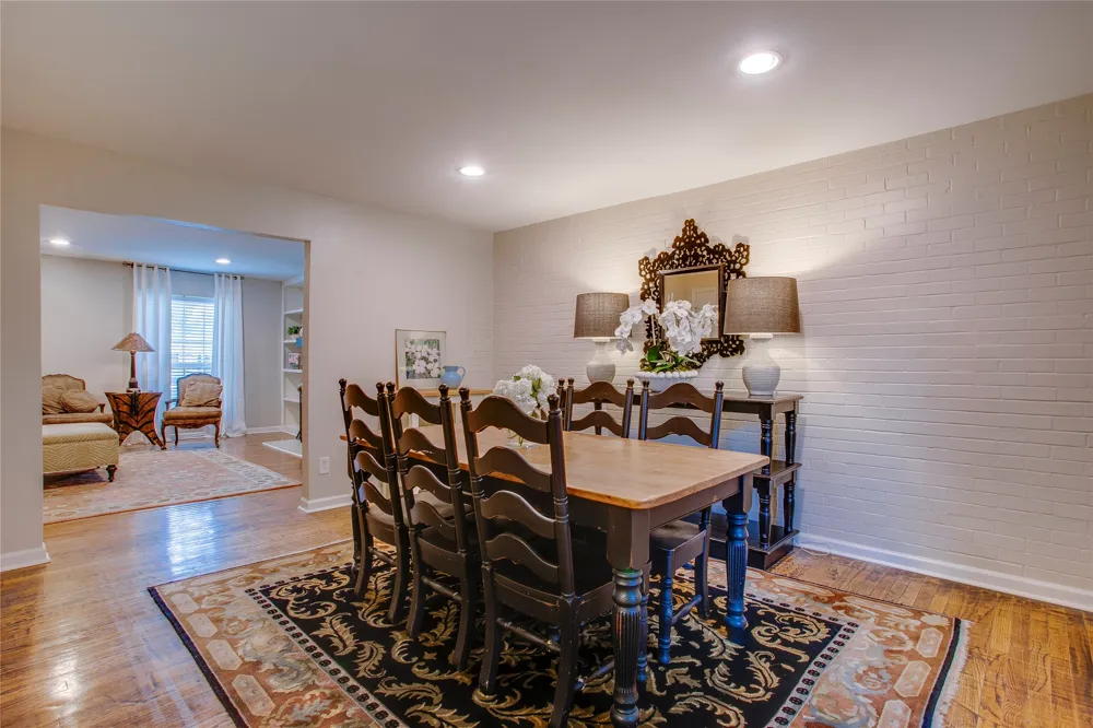 7777 Royal Lane Dallas, TX 75230