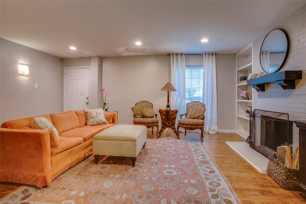 7777 Royal Lane Dallas, TX 75230