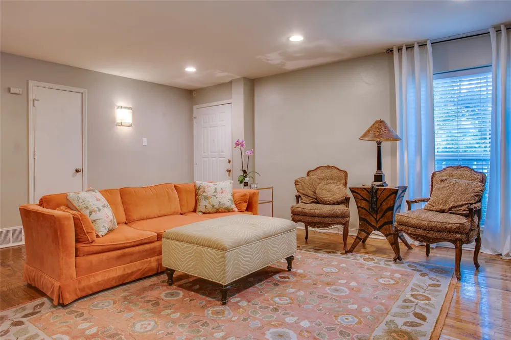 7777 Royal Lane Dallas, TX 75230