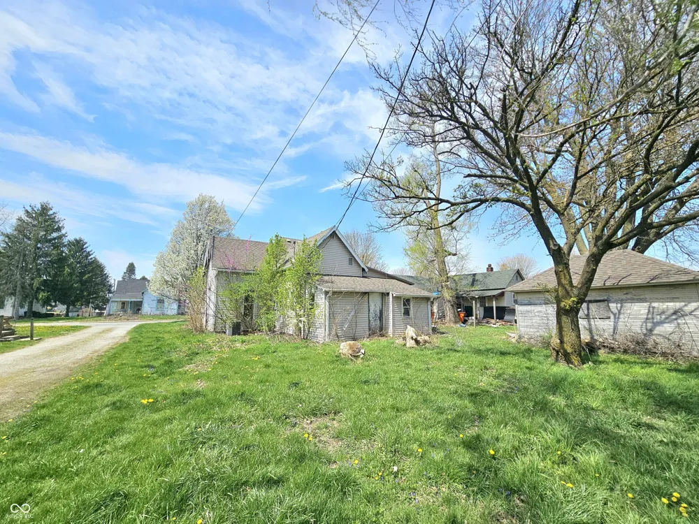 415 Independence Street Windfall, IN 46076