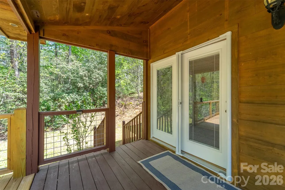 138 Hubbell Lane Robbinsville, NC 28771