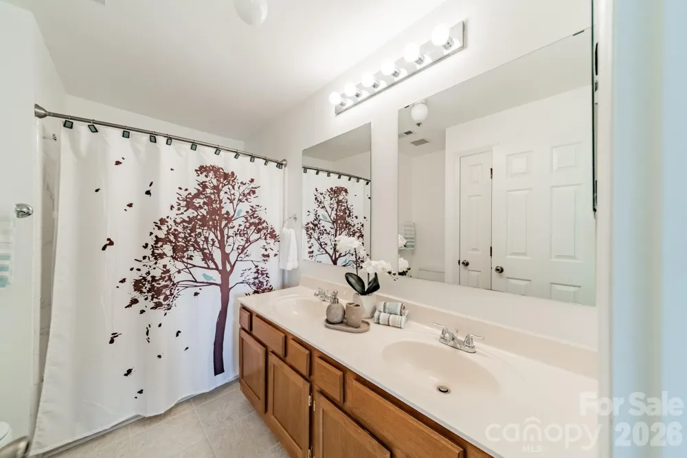 17919 Kings Point Drive #C Cornelius, NC 28031