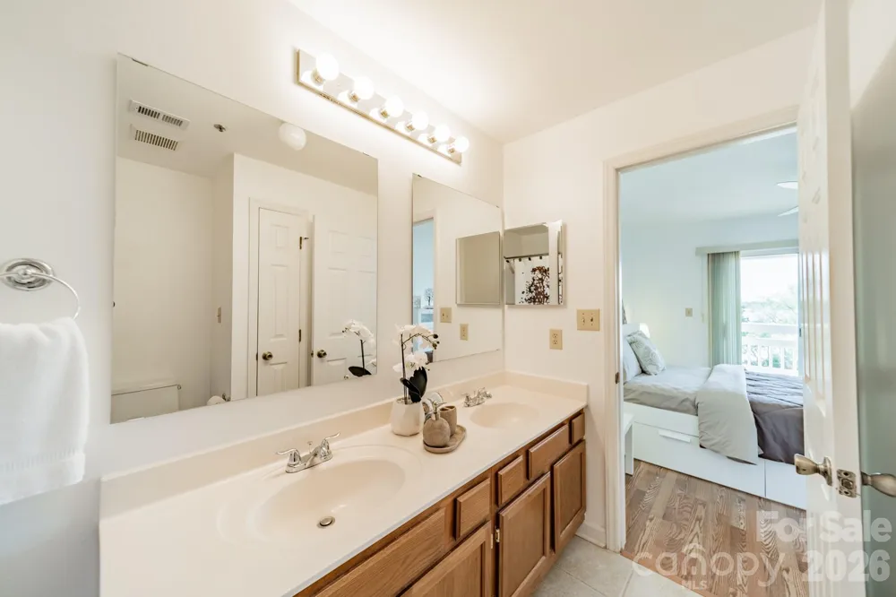 17919 Kings Point Drive #C Cornelius, NC 28031