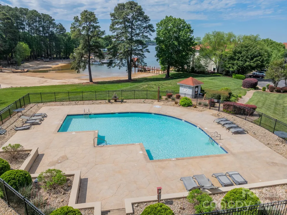 17919 Kings Point Drive #C Cornelius, NC 28031
