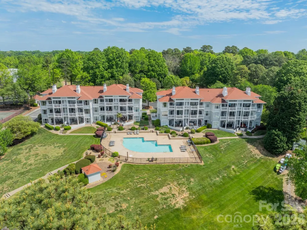 17919 Kings Point Drive #C Cornelius, NC 28031