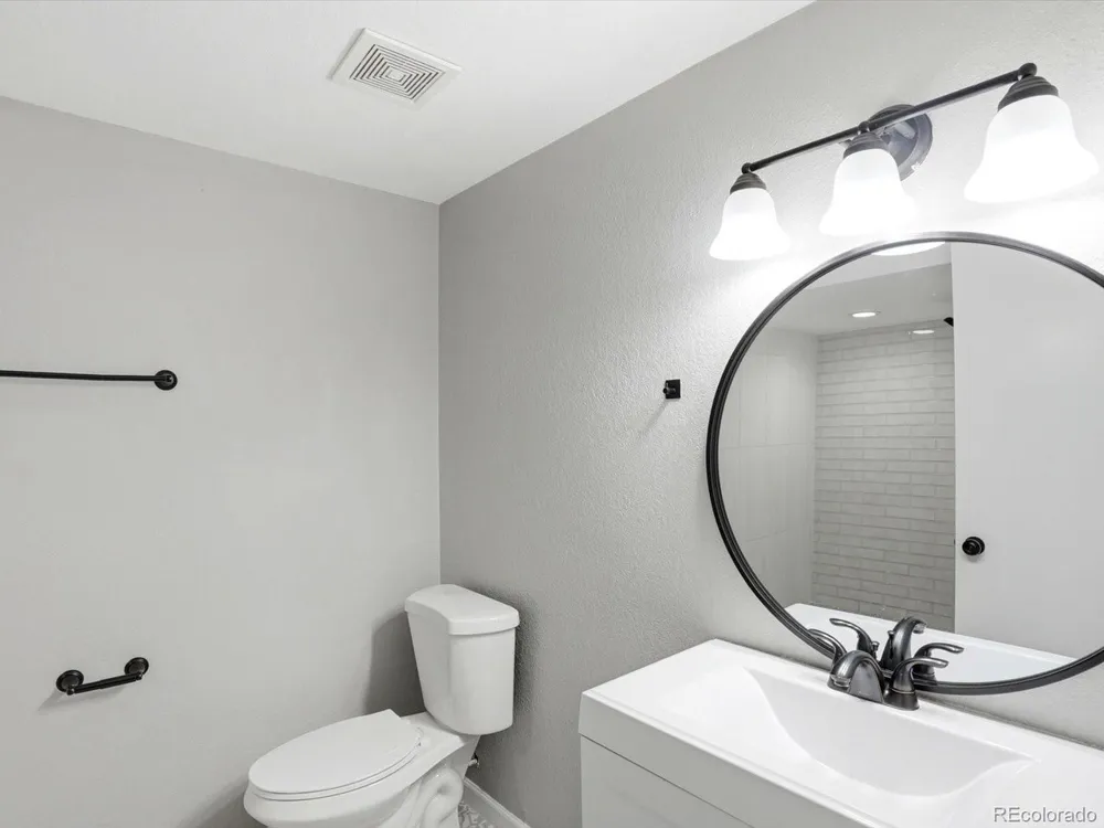 10176 Quivas Street Thornton, CO 80260