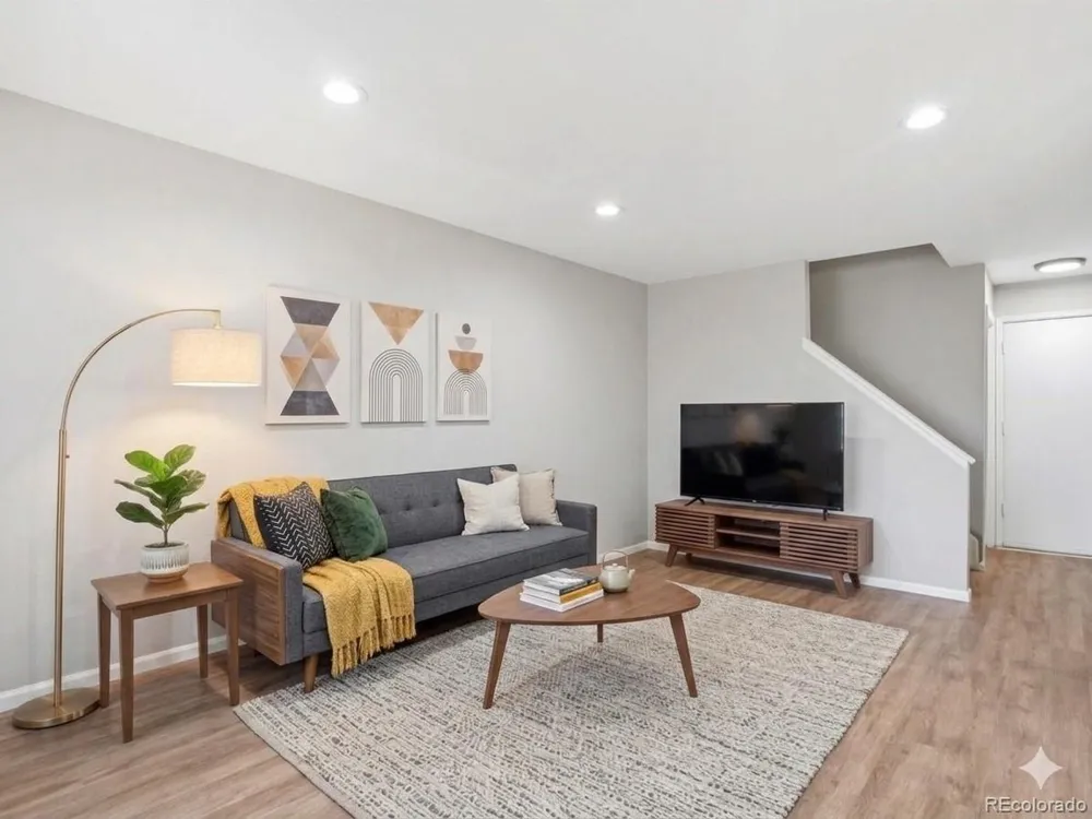 10176 Quivas Street Thornton, CO 80260
