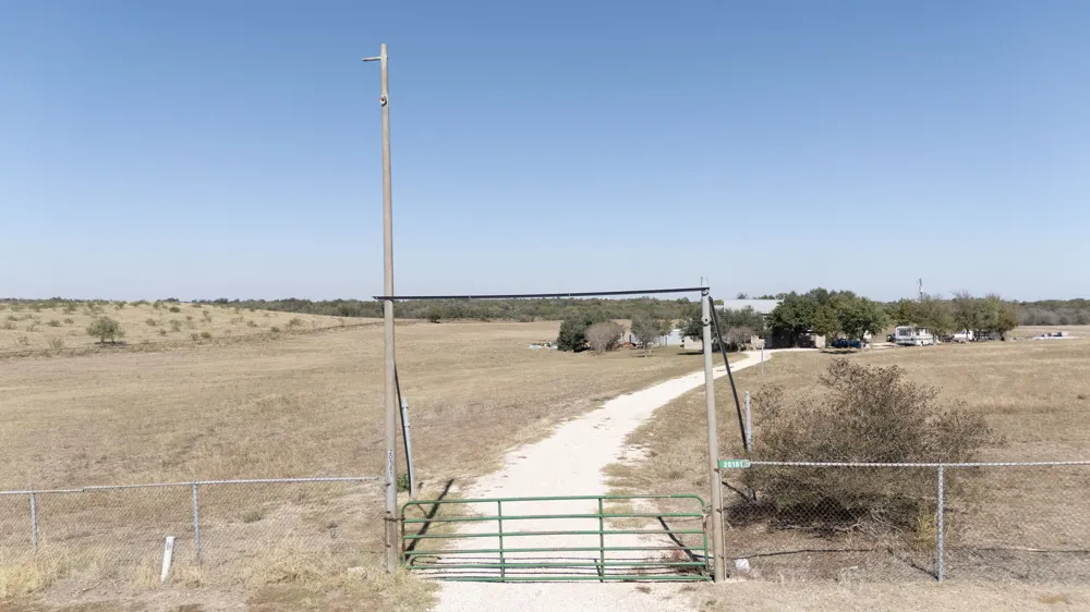 20181 Janak Road Coupland, TX 78615