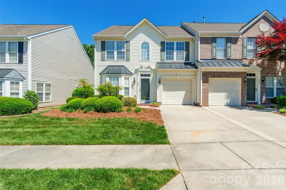 130 Autumn Falls Drive Lake Wylie, SC 29710