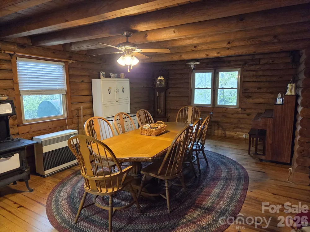 692 Buck Hill Road Newland, NC 28657