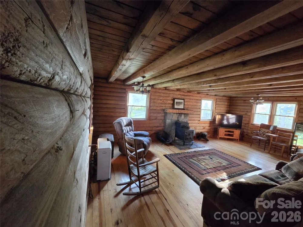 692 Buck Hill Road Newland, NC 28657