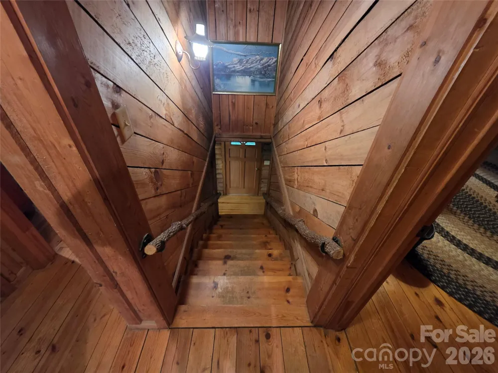 692 Buck Hill Road Newland, NC 28657
