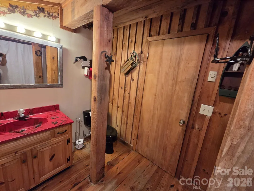 692 Buck Hill Road Newland, NC 28657