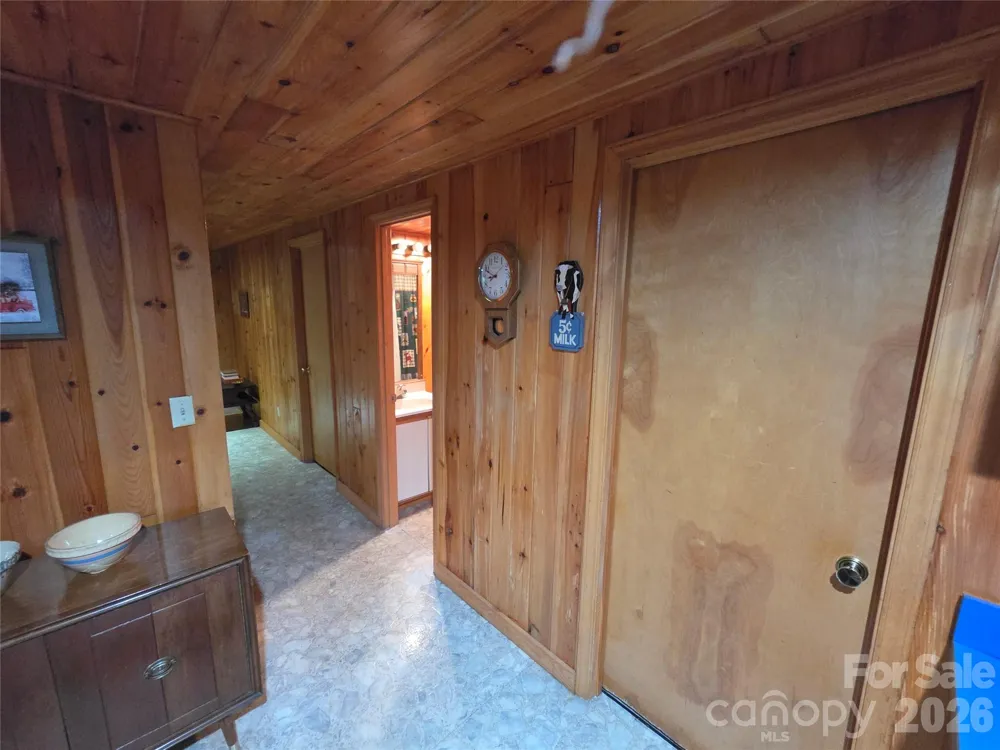 692 Buck Hill Road Newland, NC 28657