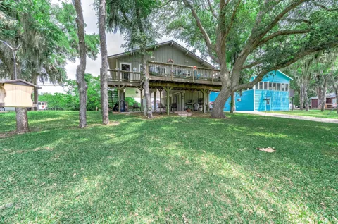 142 Private Road 652