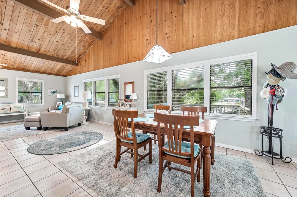 142 Private Road 652 Sargent, TX 77414