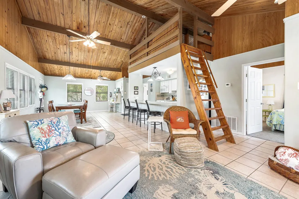 142 Private Road 652 Sargent, TX 77414