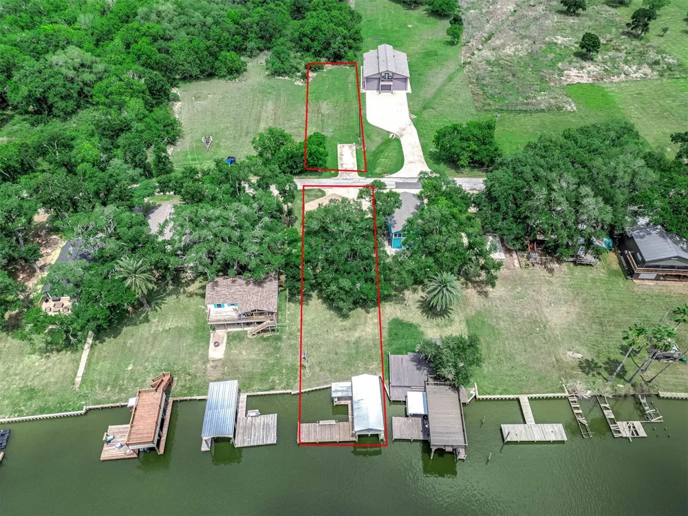 142 Private Road 652 Sargent, TX 77414