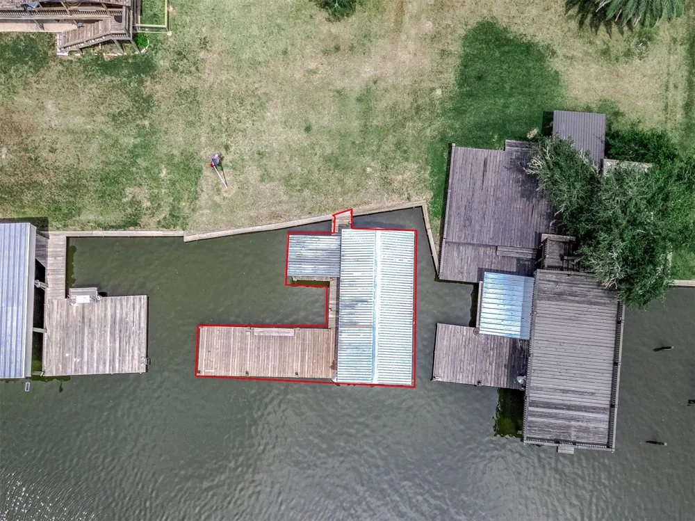 142 Private Road 652 Sargent, TX 77414