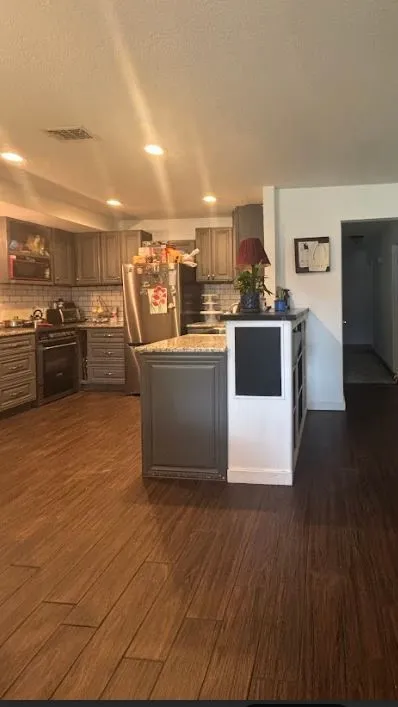 8232 Richard Street White Settlement, TX 76108