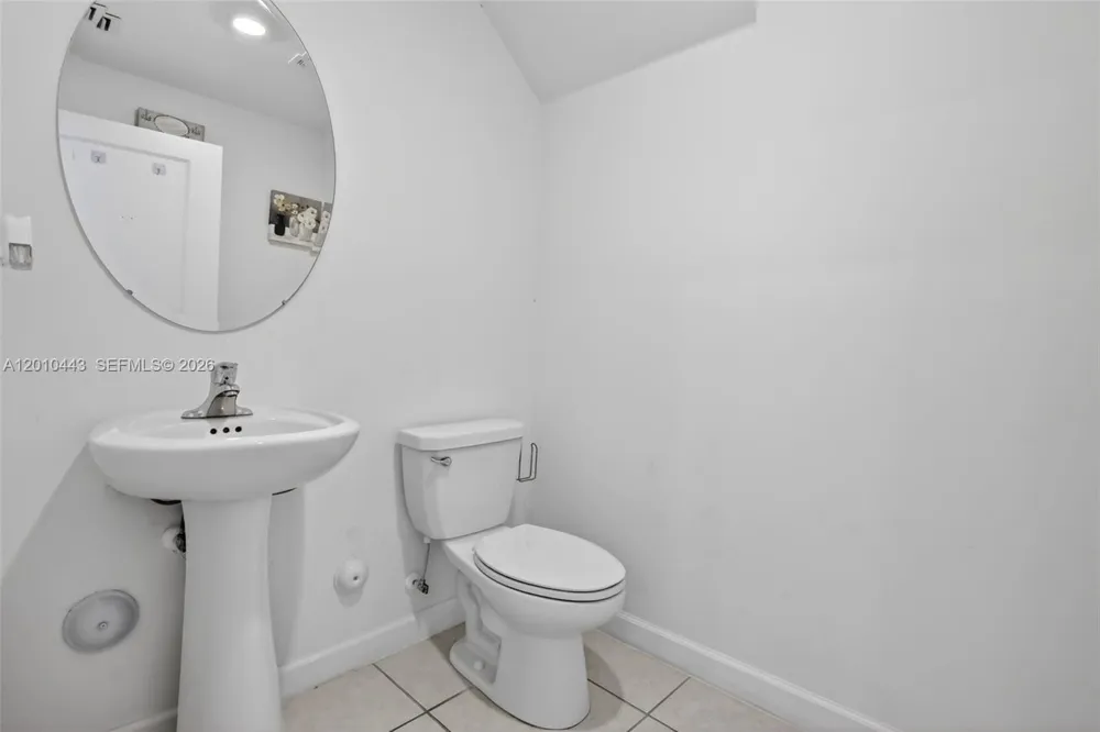 2691 NW 55th Way Lauderhill, FL 33313