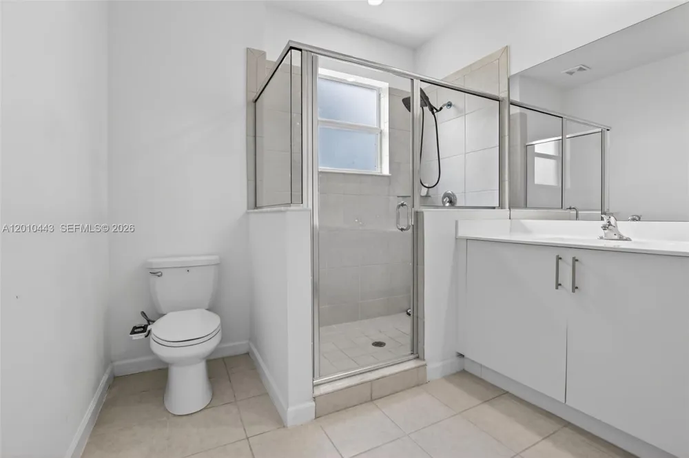 2691 NW 55th Way Lauderhill, FL 33313