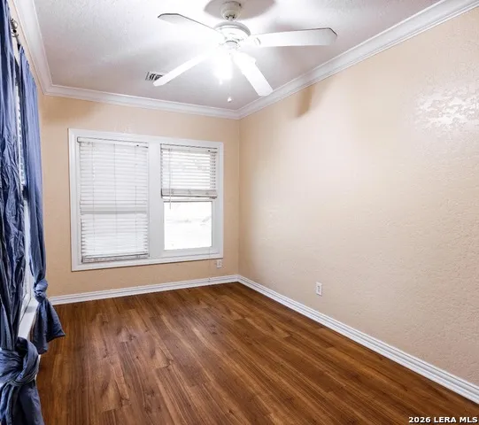 149 carroll Poth, TX 78147