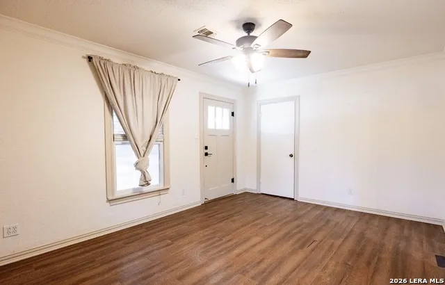 149 carroll Poth, TX 78147