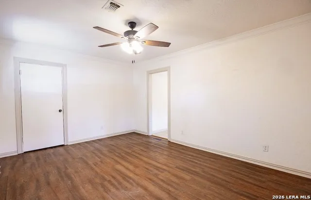 149 carroll Poth, TX 78147