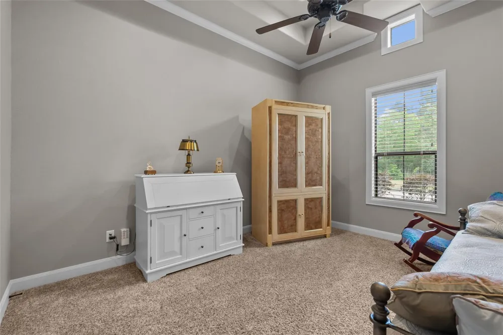 2080 Wilderness Trail Friendswood, TX 77546