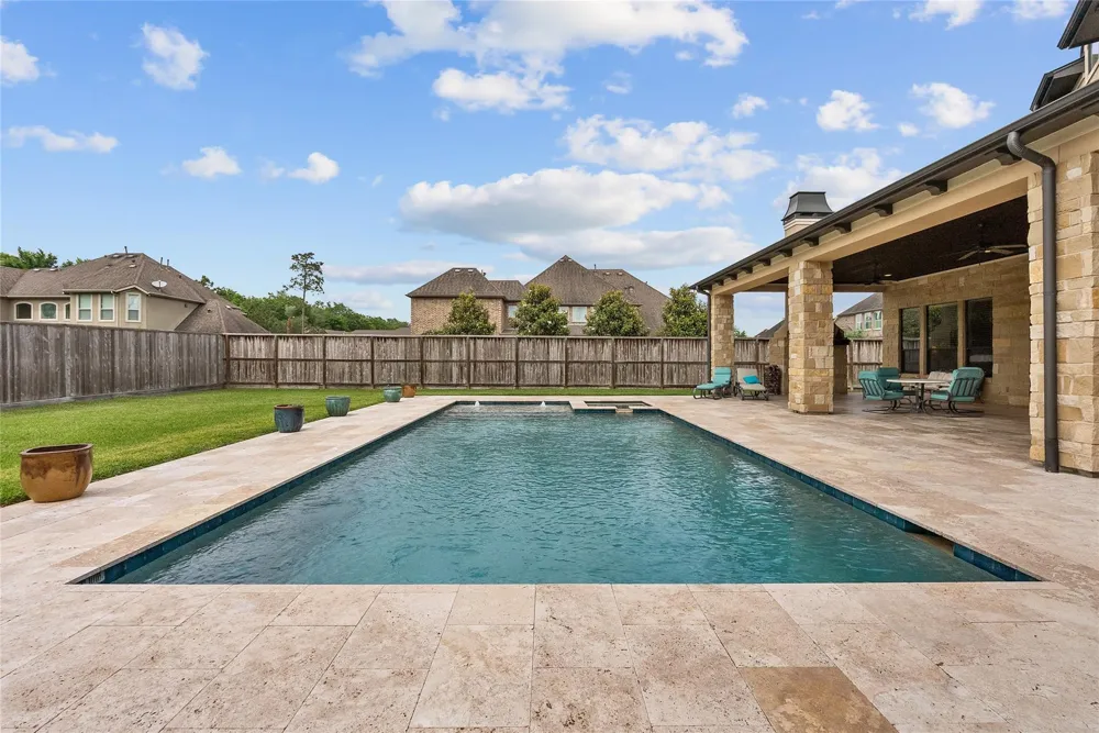 2080 Wilderness Trail Friendswood, TX 77546