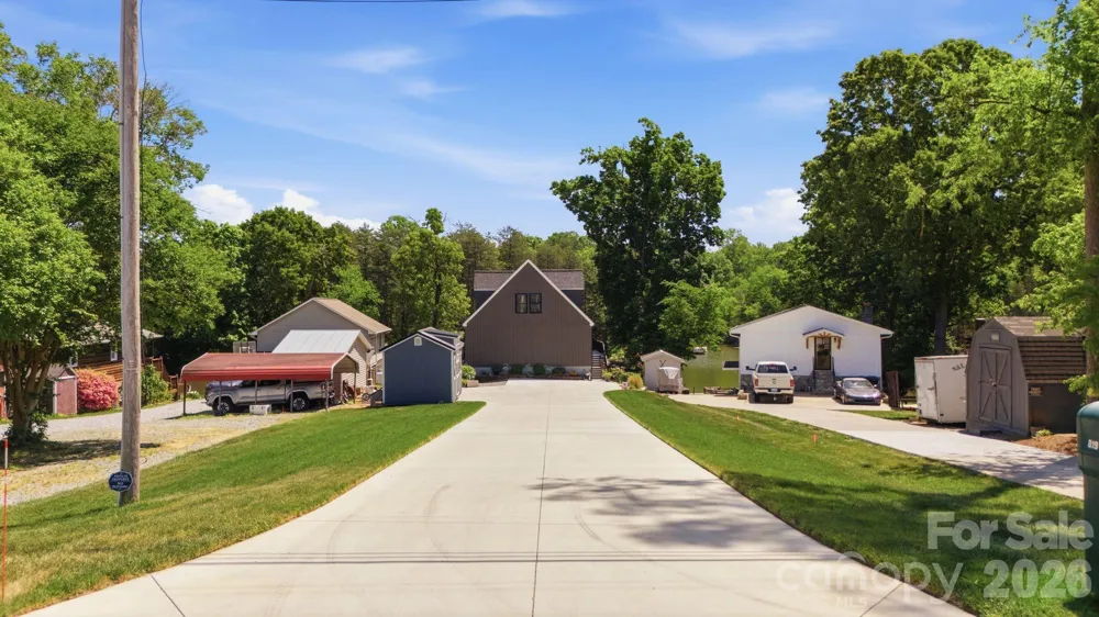 819 Hickory Point Drive Lexington, NC 27292