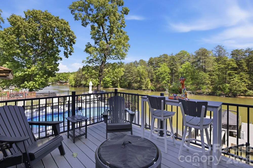 819 Hickory Point Drive Lexington, NC 27292