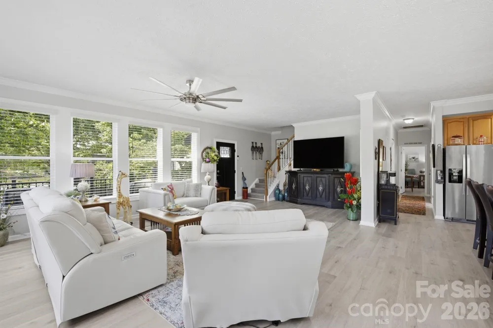 819 Hickory Point Drive Lexington, NC 27292