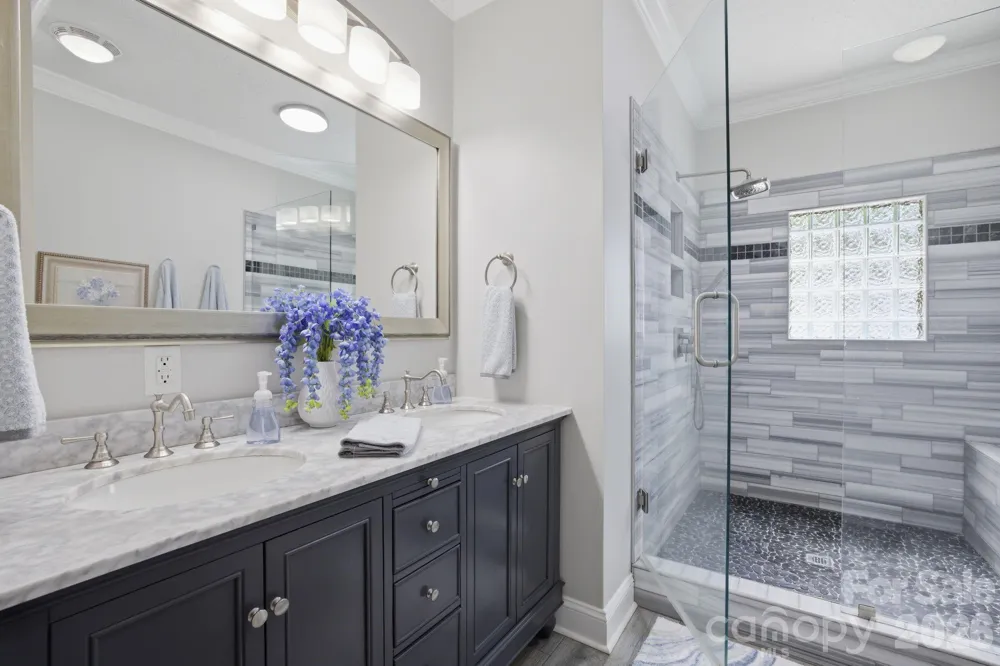 819 Hickory Point Drive Lexington, NC 27292