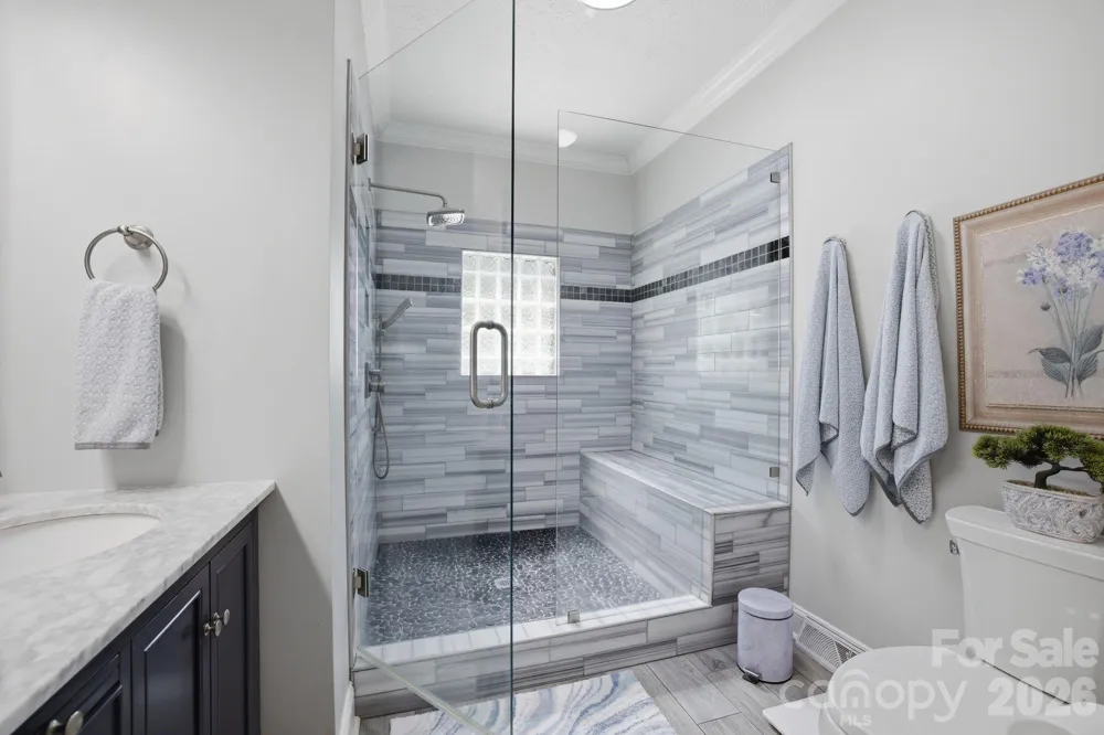 819 Hickory Point Drive Lexington, NC 27292